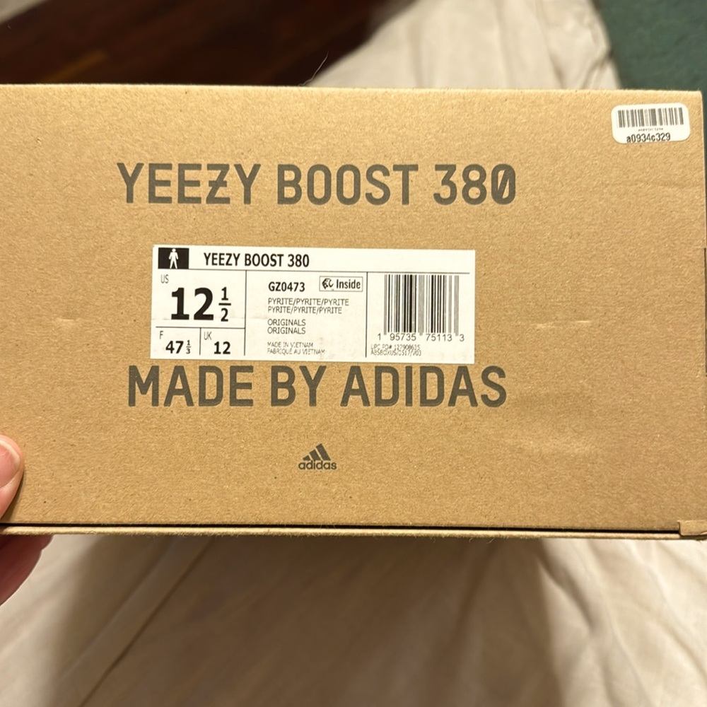 Yeezy Boost 360